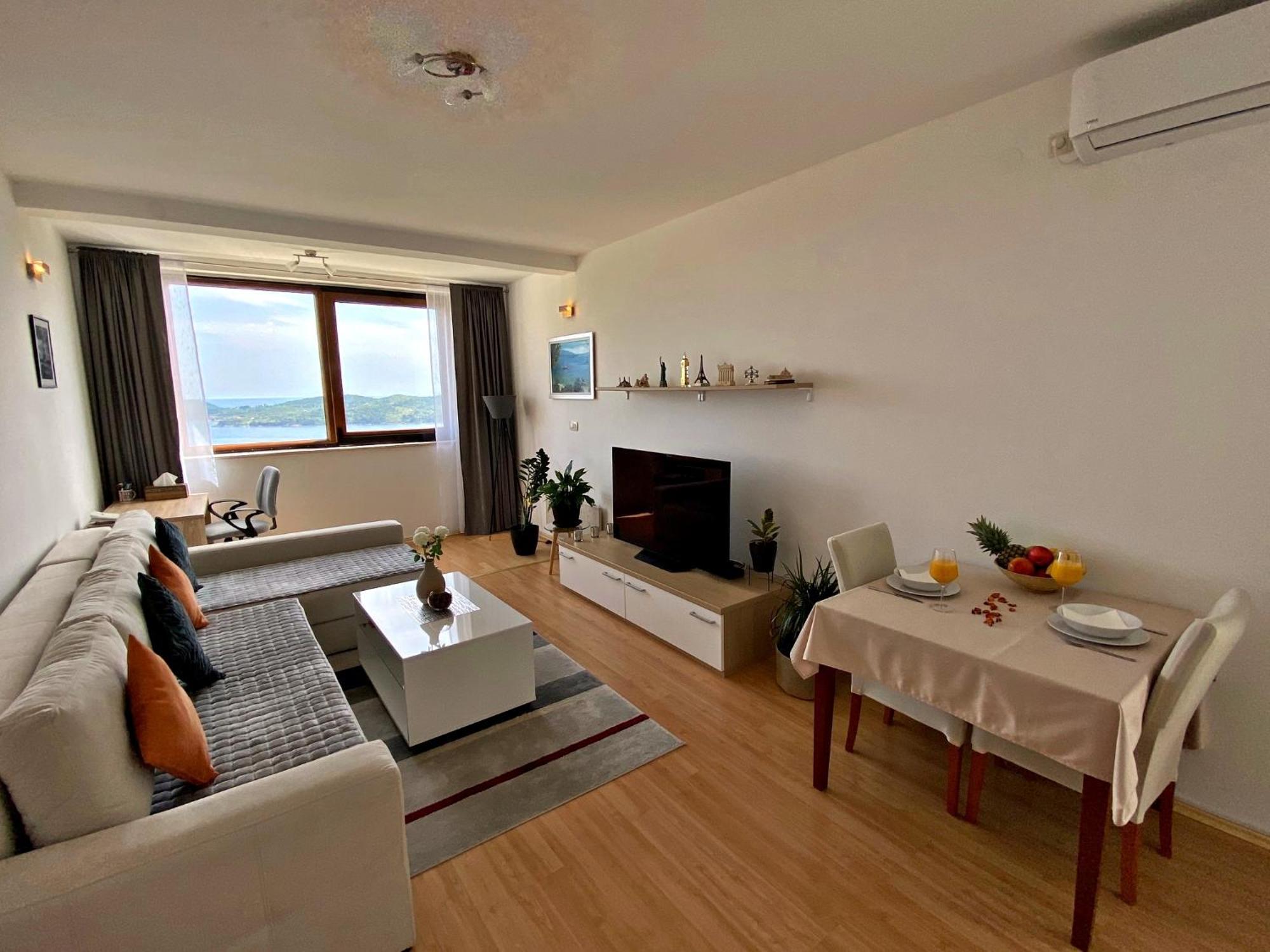 אורסאץ Sea View Suite מראה חיצוני תמונה