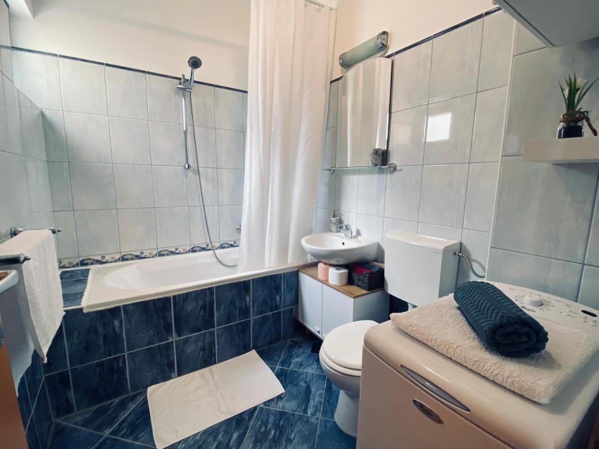 אורסאץ Sea View Suite מראה חיצוני תמונה